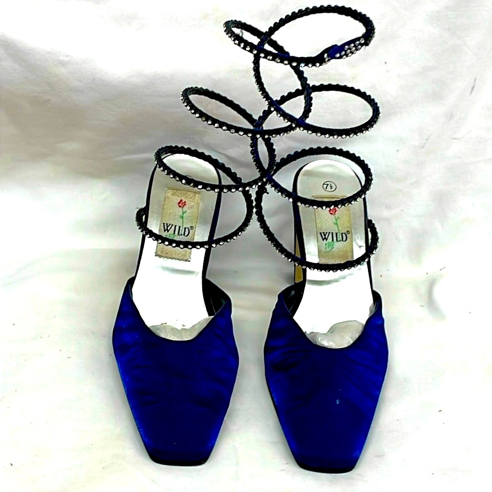 Wild rose blue suede diamond wrap knee high heels ladies sz 7.5